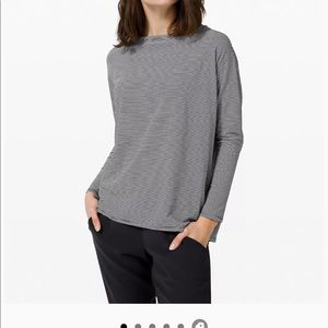 Lululemon Back in Action Long Sleeve